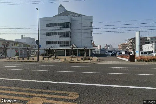 坂出(さかいで)税務署の外観