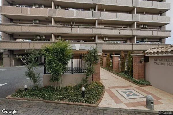 多治見(たじみ)税務署の外観